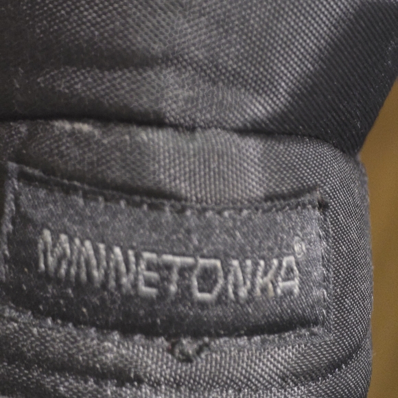 Minnetonka Black and Gray Winter Boots - Picture 4 of 4